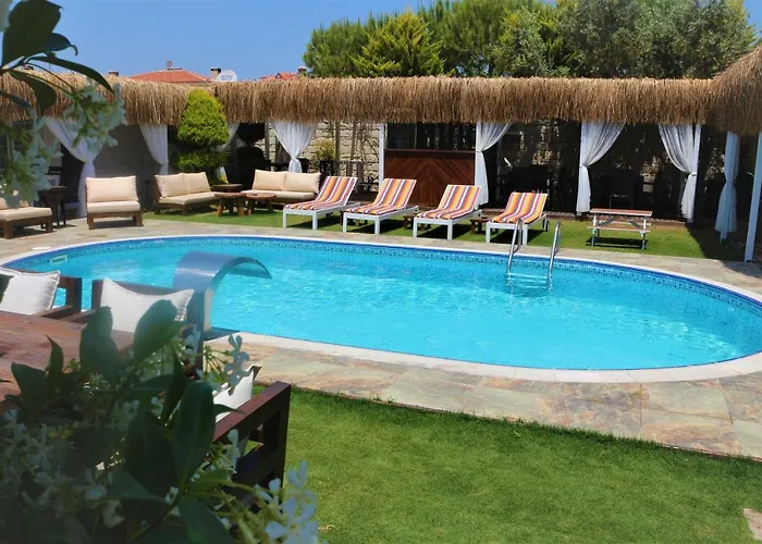 Rikas Hotel