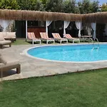Hotel Rikas Alaçatı
