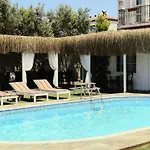 Rikas Hotel Alaçatı